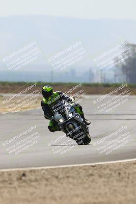 media/Jun-07-2025-TrackDaz (Sat) [[4413525952]]/B Group/220pm (Turn 9)/